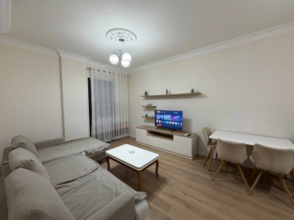 Tirane, jepet me qera apartament 2+1 Kati 2, 105 m² 800 € (Porcelani)