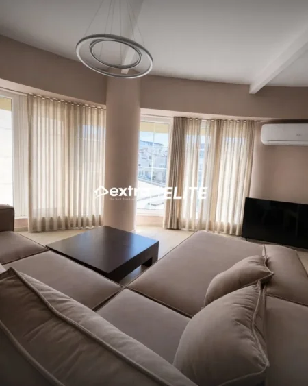 Tirane, jepet me qera apartament duplex Dublex Kati 3, 850 € (Rruga Dalip Topi)