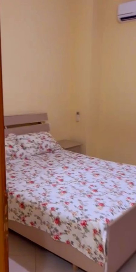 Tirane, jepet me qera apartament 1+1+Aneks+Ballkon Kati 2, 78 m² 460 € (Bulevardi Barjam Curri, pranë Shkollës V Shanto)