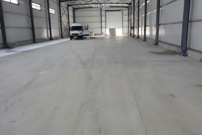 Tirane, jepet me qera magazine Kati 0, 850 m² 4.250 € (Autostrada Tirane- Durres)