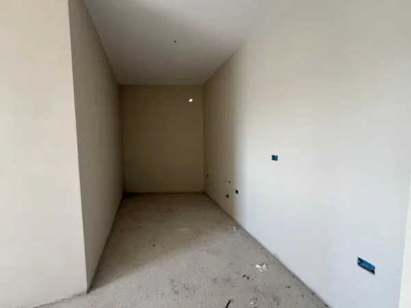 Tirane, shitet apartament 2+1 Kati 6, 102 m² 112.400 € (PASKUQAN)