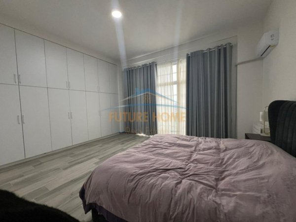 Tirane, jepet me qera apartament 4+1+Ballkon Kati 4, 250 m² 1.500 € (Paskuqan)