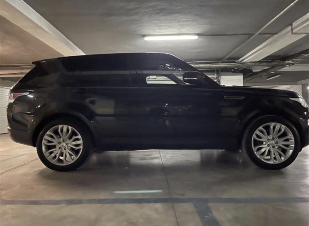 Tirane, shitet SUV Range Rover Sport, Nafte, e zeze tiptronik Klima 150.000 km