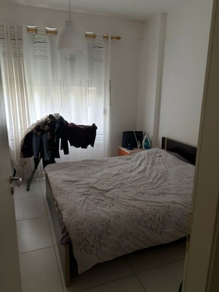 Tirane, jepet me qera apartament 1+1 Kati 1, 60 m² 400 € (Hotel Radison ,Liqeni i Thate)