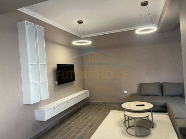 Tirane, jepet me qera apartament Kati 0, 78 m² 700 €