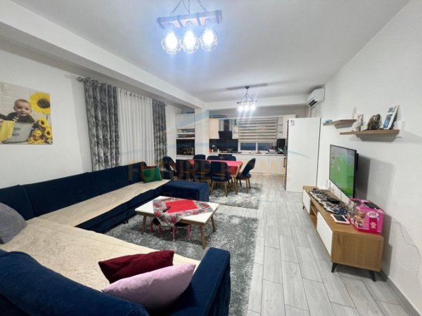 Tirane, shitet apartament Kati 2, 108 m² 187.000 €