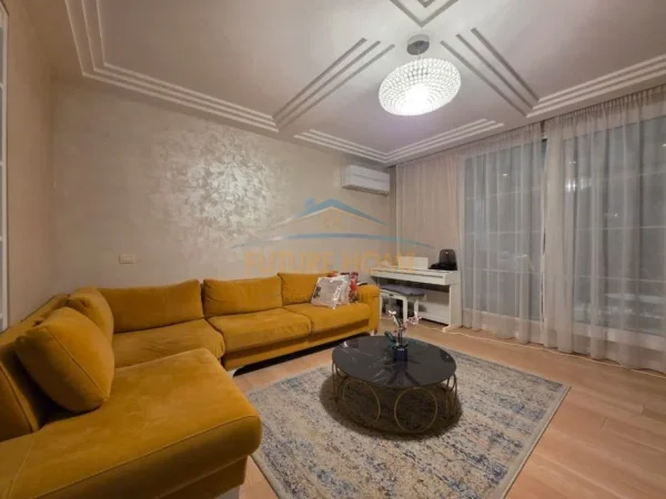 Tirane, jepet me qera apartament Kati 1, 125 m² 2.200 €