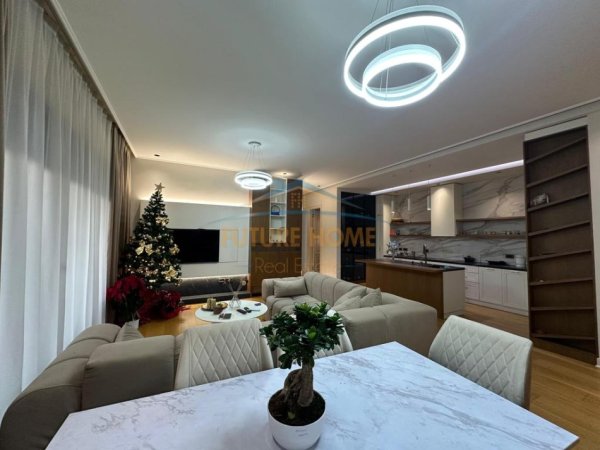 Tirane, shitet apartament Kati 4, 155 m² 665.000 €