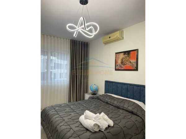 Tirane, jepet me qera apartament Kati 8, 59 m² 900 €