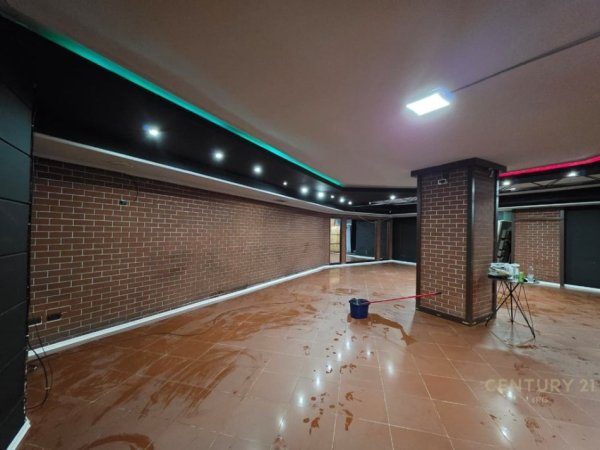 Tirane, shes ambjent biznesi Kati 0, 190 m² 500.000 € 