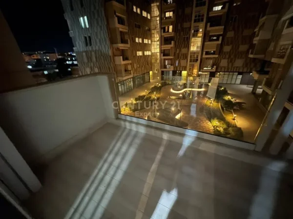 Tirane, jepet me qera apartament 2+1+Aneks+Ballkon Kati 2, 100 m² 1.000 € (FOLEJA E GJELBER)