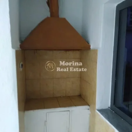 Tirane, jepet me qera apartament 2+1 Kati 2, 70 m² 350 € (Kinostudio)