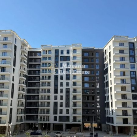 Tirane, shitet garazh | post parkimi Kati 1, 20 m² (Ish Fusha Aviacionit)