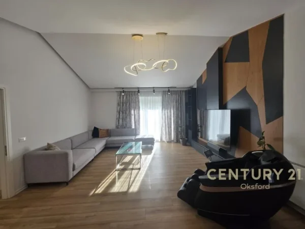 Tirane, jepet me qera apartament 3+1+Aneks+Ballkon Kati 3, 95 m² 1.800 € (RESIDENCA SECRET GARDEN)