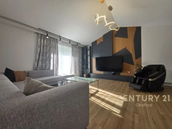 Tirane, jepet me qera apartament 3+1+Aneks+Ballkon Kati 3, 95 m² 1.800 € (RESIDENCA SECRET GARDEN)