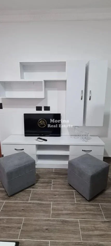 Tirane, jepet me qera shtepi 1+1 Kati 2, 60 m² 350 € (Rruga 5 Maji)