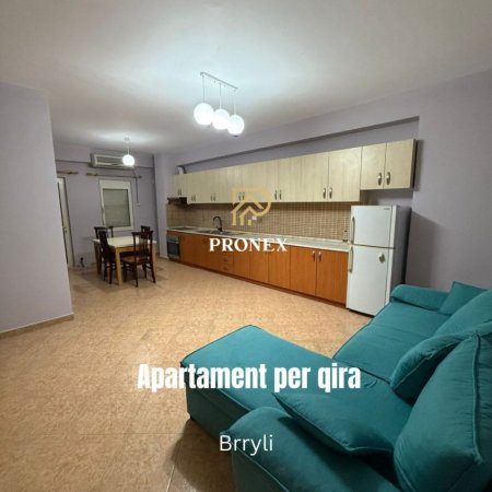 Tirane, jepet me qera apartament 2+1 Kati 3, 100 m² 500 € (Brryli)
