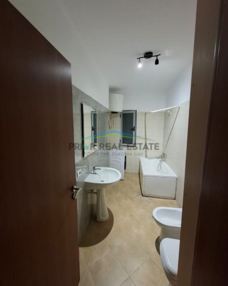 Tirane, shitet apartament 2+1 Kati 5, 94 m² 15.500.000 ALL (Astir)
