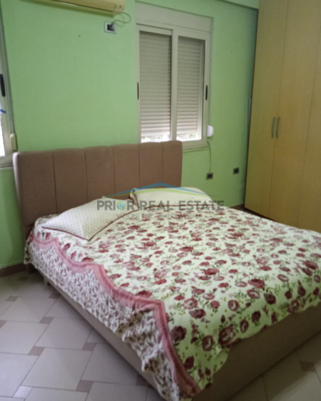 Tirane, jepet me qera apartament 1+1 Kati 2, 60 m² 600 € (Rruga e Bogdanëve)