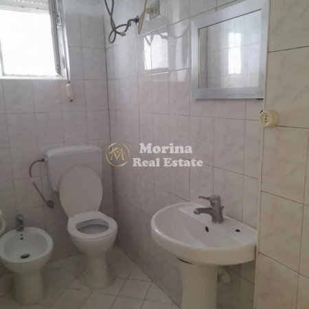 Tirane, jepet me qera shtepi 2+1 Kati 1, 70 m² 350 € (21 Dhjetori)