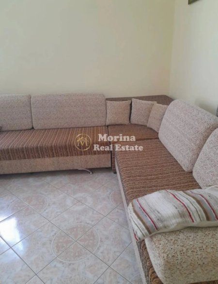 Tirane, jepet me qera shtepi 2+1 Kati 1, 70 m² 350 € (21 Dhjetori)