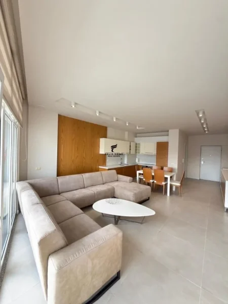 Tirane, shitet apartament 2+1 Kati 7, 117 m² 365.000 € (KOMUNA E PARISIT)