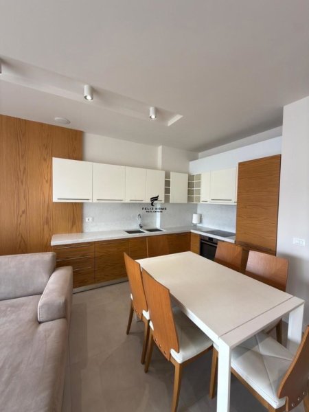 Tirane, shitet apartament 2+1 Kati 7, 117 m² 365.000 € (KOMUNA E PARISIT)