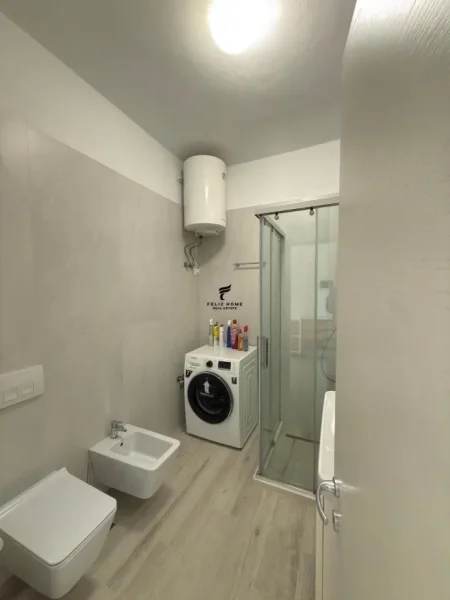 Tirane, shitet apartament 2+1 Kati 7, 117 m² 365.000 € (KOMUNA E PARISIT)