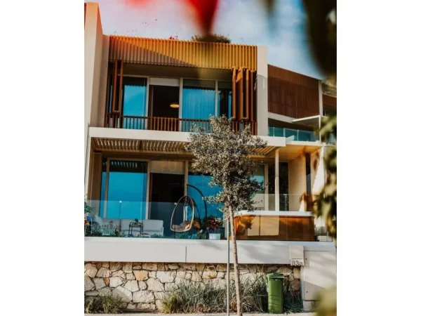 Tirane, shitet Vile 3+1 , 215 m² 1.500.000 € 