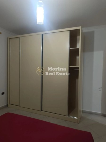 Tirane, jepet me qera shtepi 2+1 Kati 4, 80 m² 500 € (Vilat Gjermane)