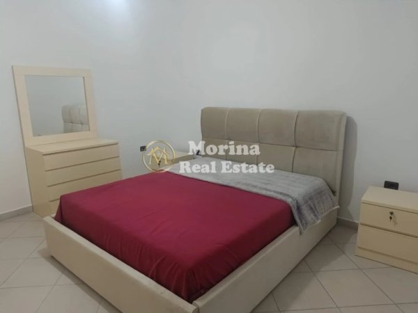 Tirane, jepet me qera shtepi 2+1 Kati 4, 80 m² 500 € (Vilat Gjermane)