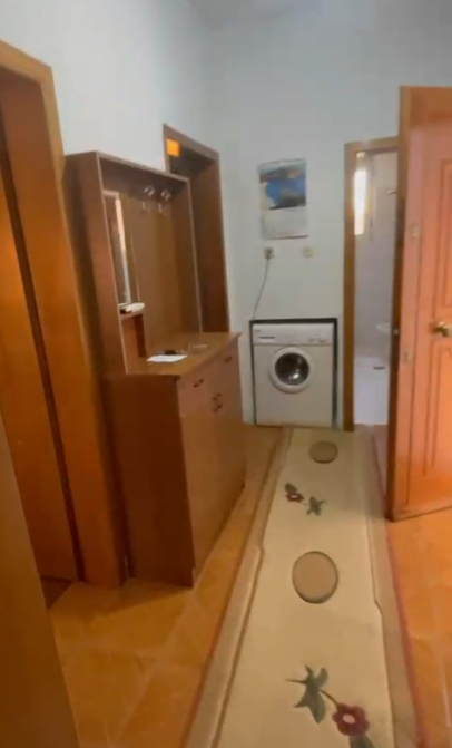 Tirane, jepet me qera apartament 2+1 Kati 4, 75 m² 450 € (RESTORANT DURRSI)