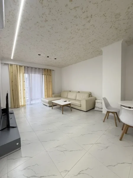 Tirane, jepet me qera apartament 1+1 Kati 1, 65 m² 70.000 € 