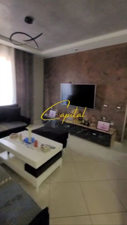 Tirane, jepet me qera apartament 3+1 Kati 3, 92 m² 500 € (KOPSHTI BOTANIK)