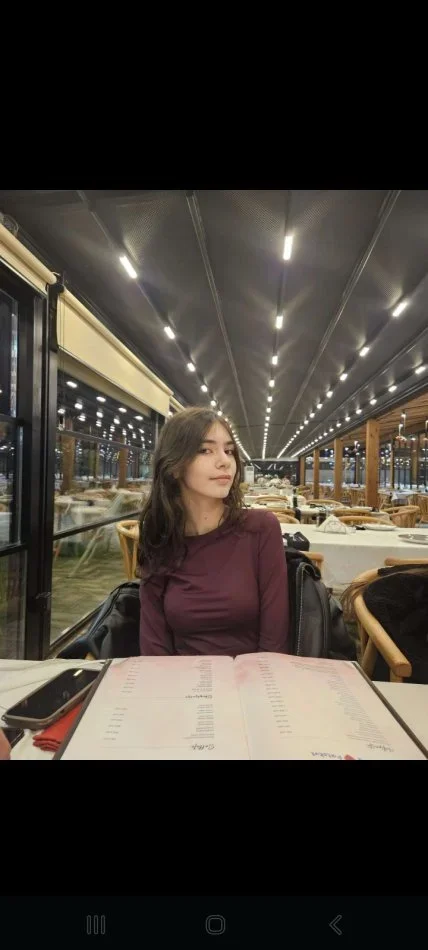 Tirane, jepet me qera apartament 2+1+Ballkon Kati 5, 100 m² 800 € (Hysni gerbolli)