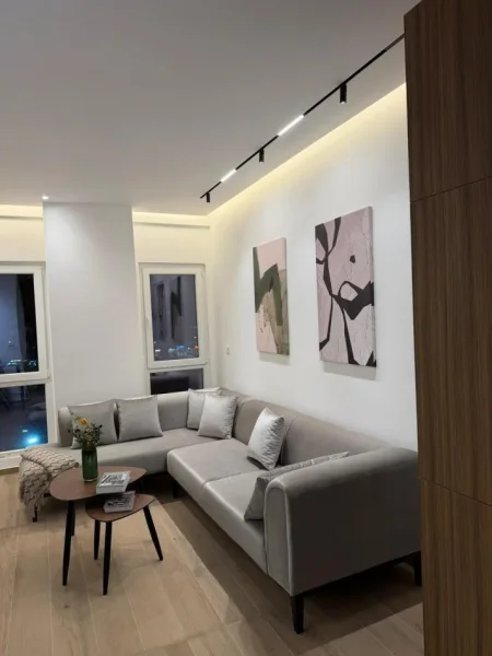 Tirane, jepet me qera apartament 1+1 Kati 3, 70 m² 800 € (Zogu i Zi.)