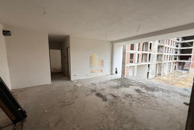 Tirane, shitet apartament 2+1+Ballkon Kati 3, 100 m² 159.000 € (Porcelan)