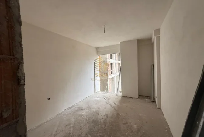 Tirane, shitet apartament 2+1+Ballkon Kati 3, 100 m² 159.000 € (Porcelan)