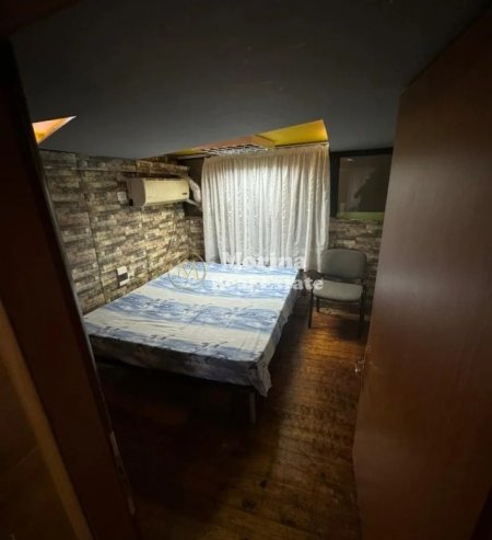 Tirane, jepet me qera apartament duplex 1+1 Kati 1, 49 m² 300 € (Astir)