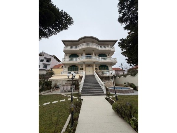Tirane, shitet Vile 3 Katshe Kati 0, 437 m² 880.000 € (Ali Demi, Tiranë.)