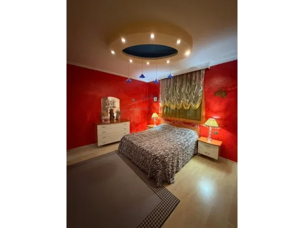 Tirane, shitet Vile 3 Katshe Kati 0, 437 m² 880.000 € (Ali Demi, Tiranë.)