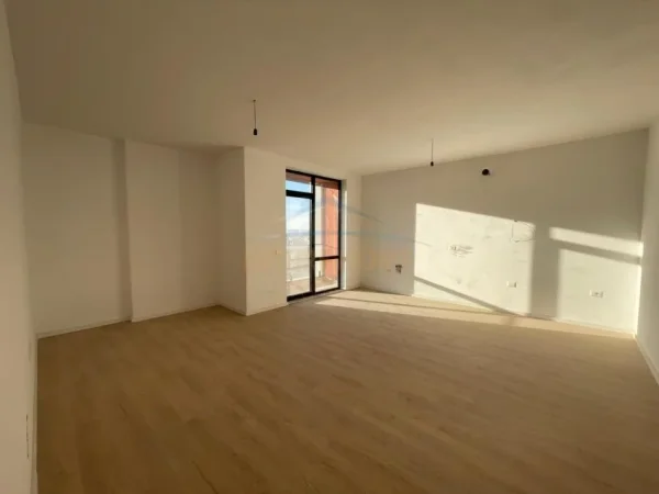 Tirane, shitet apartament 1+1 Kati 3, 80 m² 160.000 € (BULEVARDI I RI)