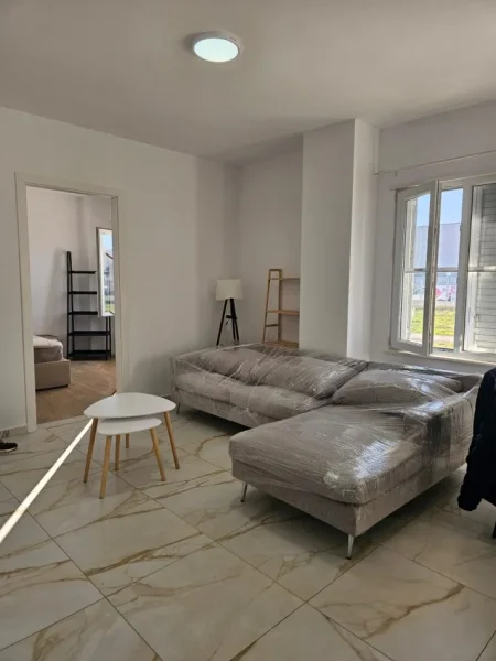 Tirane, jepet me qera apartament 2+1 Kati 0, 