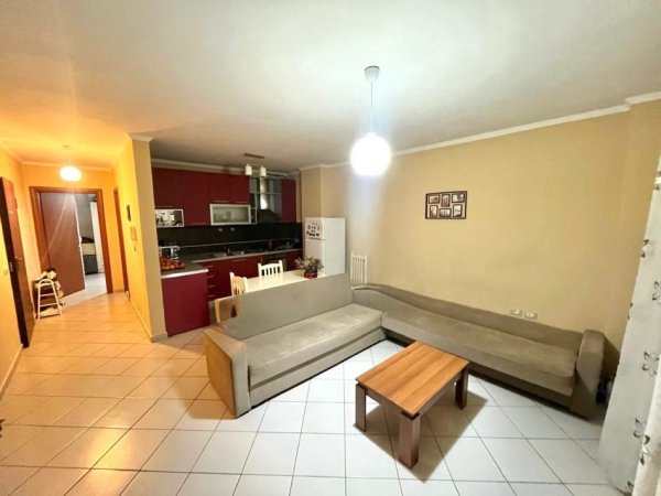 Tirane, shitet apartament 1+1+Ballkon Kati 2, 70 m² 158.000 € (Robert Shvarc)