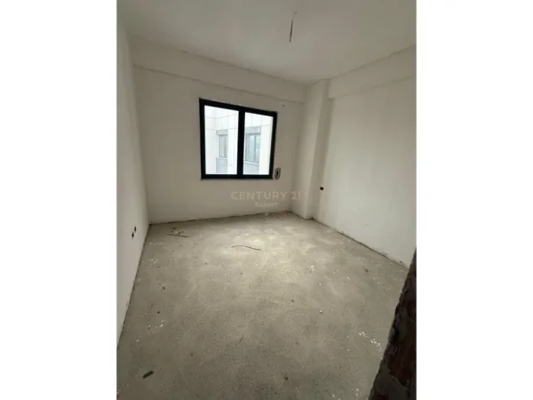 Tirane, shitet apartament 1+1 Kati 10, 64 m² 85.000 € 