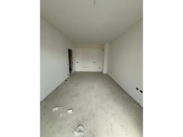 Tirane, shitet apartament 1+1 Kati 10, 64 m² 85.000 € 