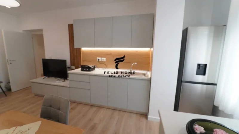 Tirane, jepet me qera apartament 1+1 Kati 2, 50 m² 550 € (RRUGA FERIT XHAJKO)