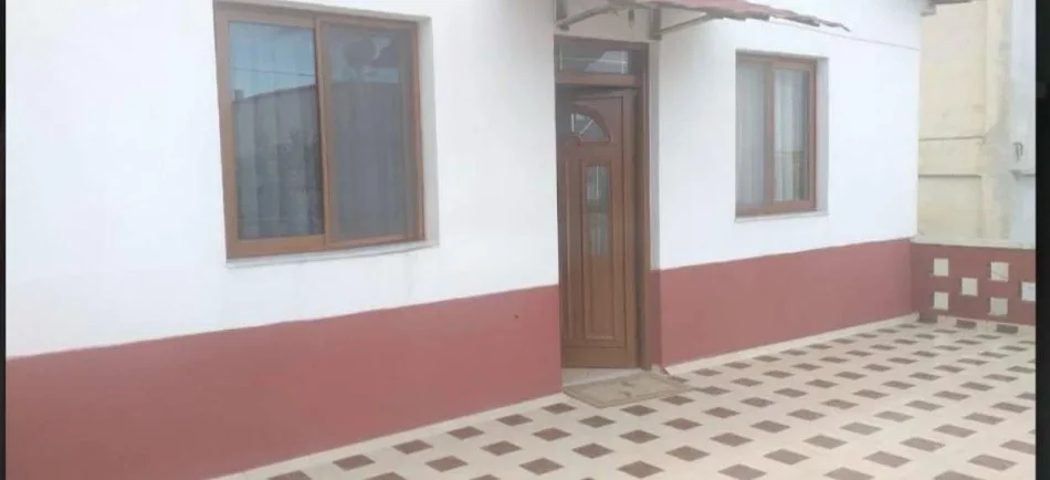 Vlore, shitet shtepi 4+1 Kati 0, 210 m² 283.000 € (Rruga Plazhi i Vjeter)