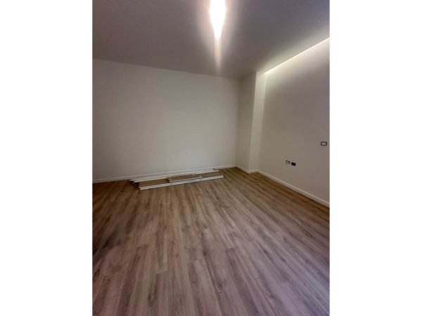 Tirane, shitet apartament 1+1 Kati 1, 51 m² 93.000 € 