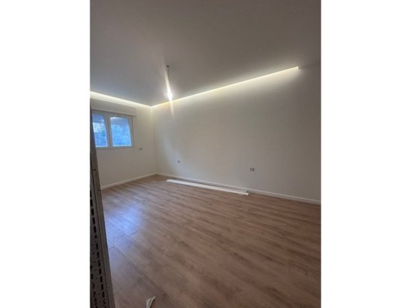 Tirane, shitet apartament 1+1 Kati 1, 51 m² 93.000 € 